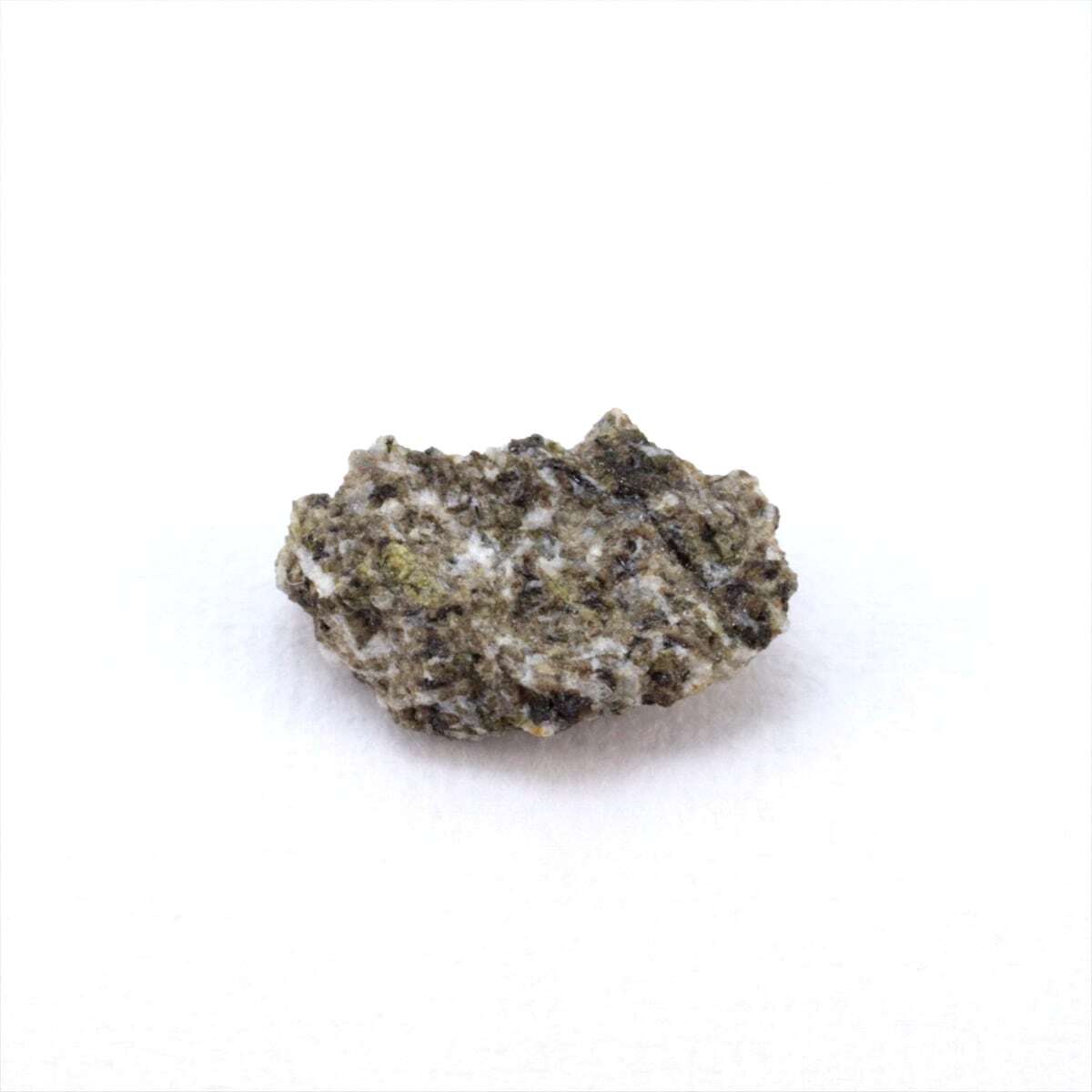 NWA4734 隕石 90mg ザイフェルタイト 月起源玄武岩 月隕石 月の NWA4734 隕石 90mg ザイフェルタイト 月起源玄武岩 月隕石 月の