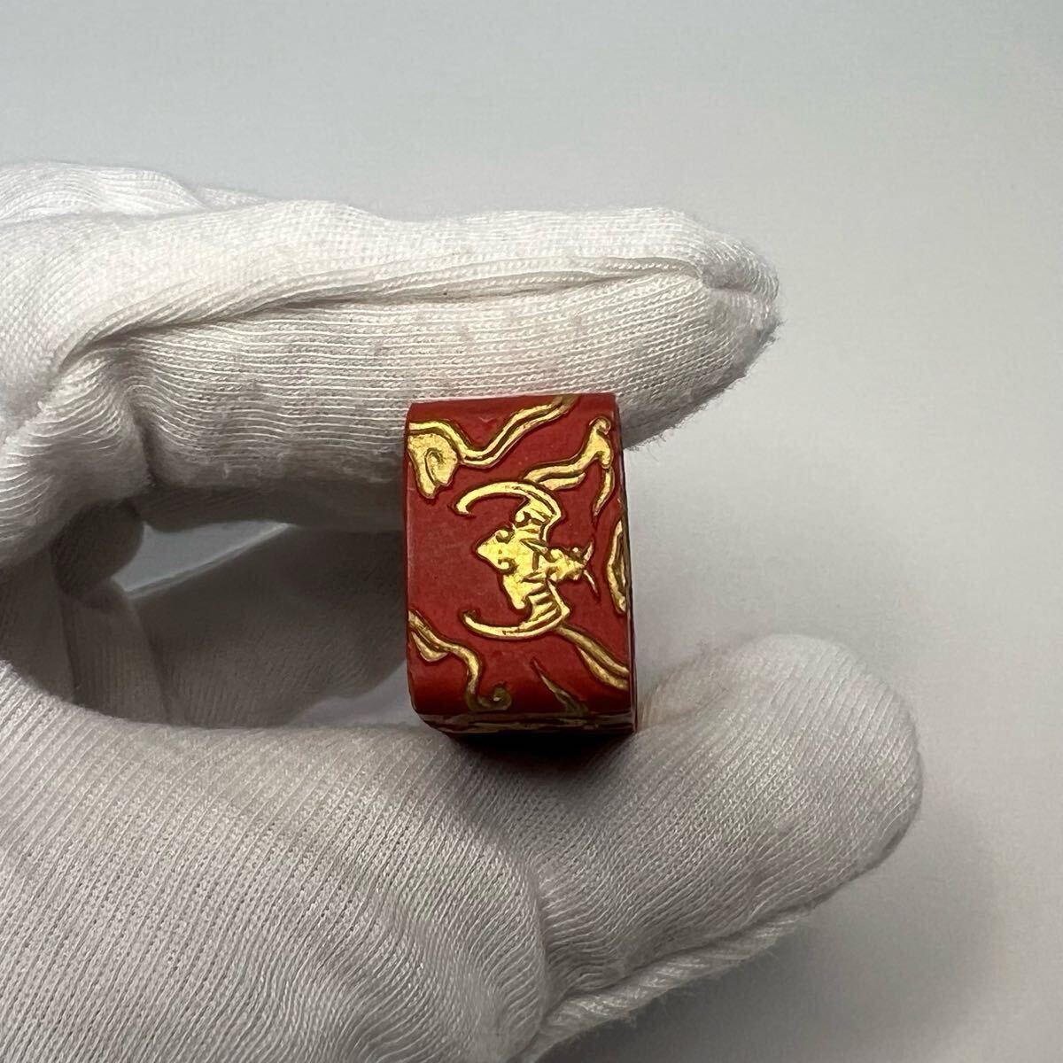 中国古美術 時代物 中国墨 唐墨 書道 古墨 赤墨 墨 龍図 金彩 中国古美術 時代物 中国墨 唐墨 書道 古墨 赤墨 墨 龍図 金彩