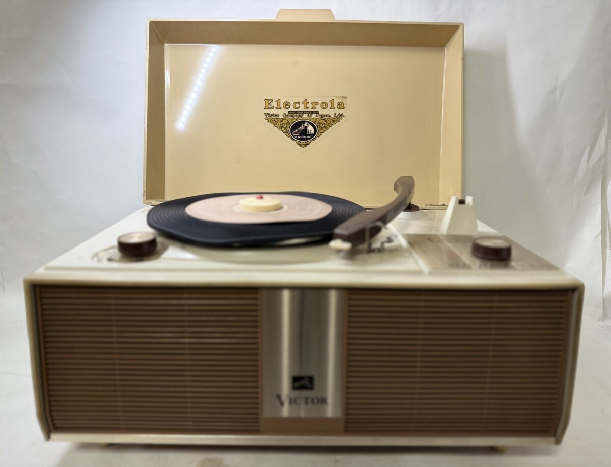T22 昭和レトロ ビクター レコードプレーヤー アンティーク T22 昭和レトロ ビクター レコードプレーヤー アンティーク