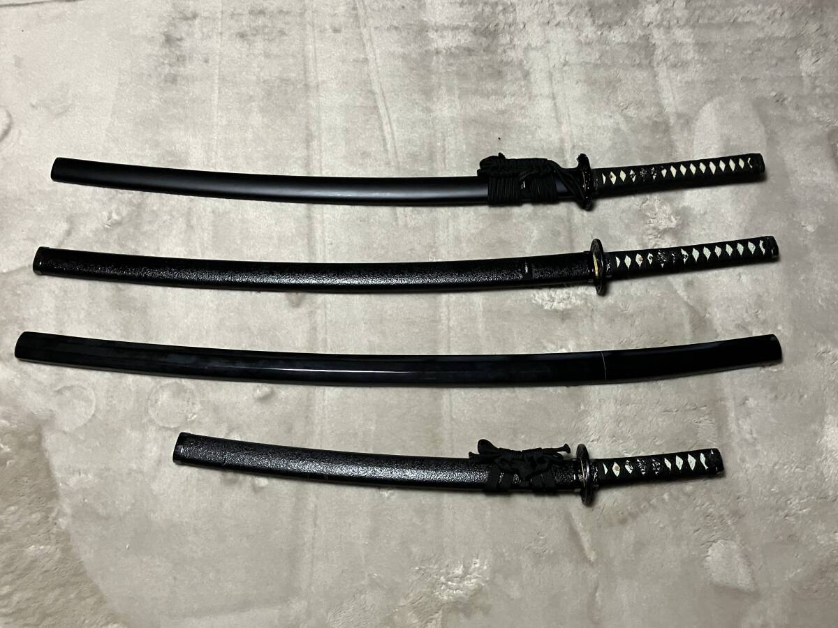 模造刀 4本 まとめて 武具 模擬刀 居合刀 日本刀 短刀 武士侍剣 模造刀 4本 まとめて 武具 模擬刀 居合刀 日本刀 短刀 武士侍剣