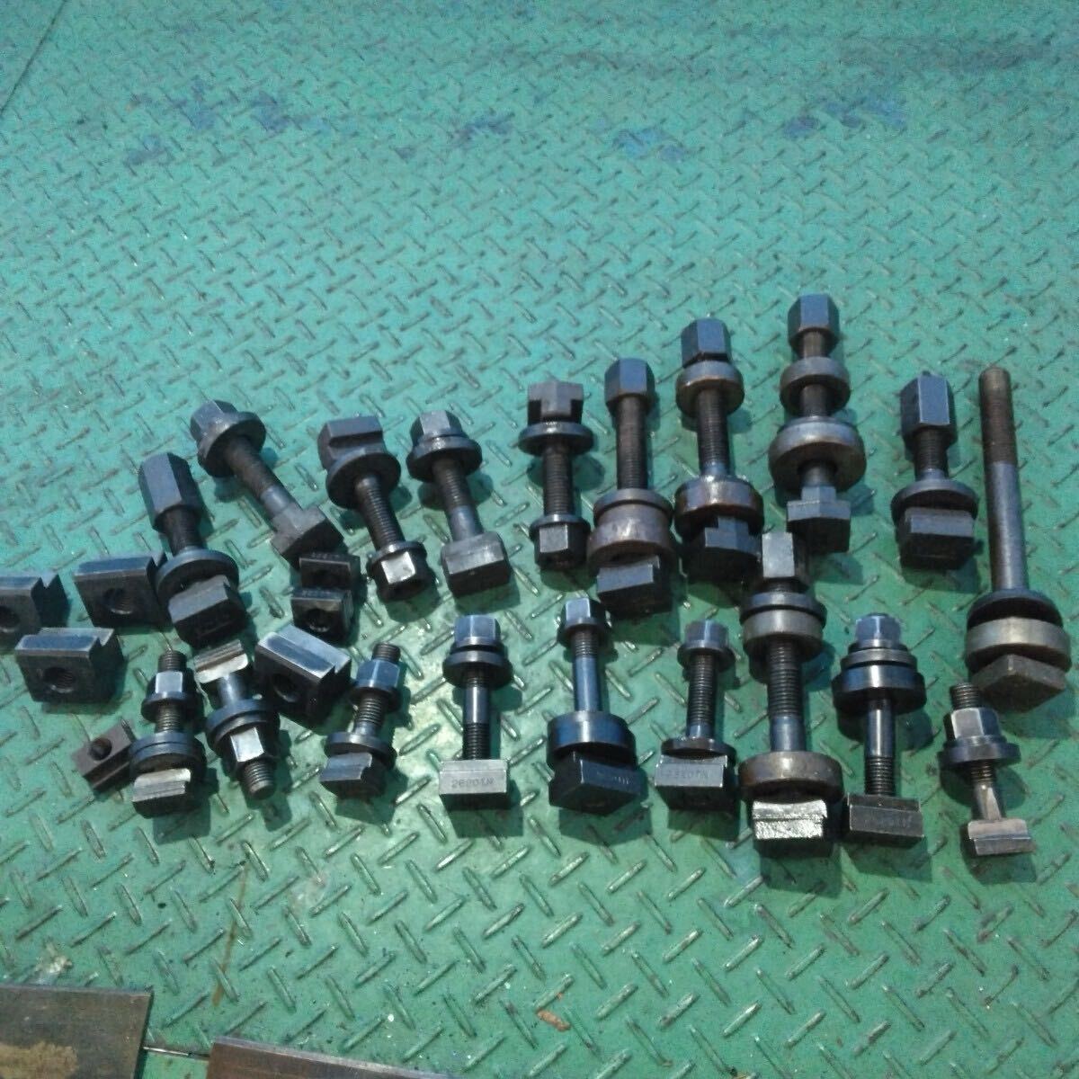 kuu625 T слот гайка комплект болтов M20,M24 примерно 25. минут * фотография судить пожалуйста 