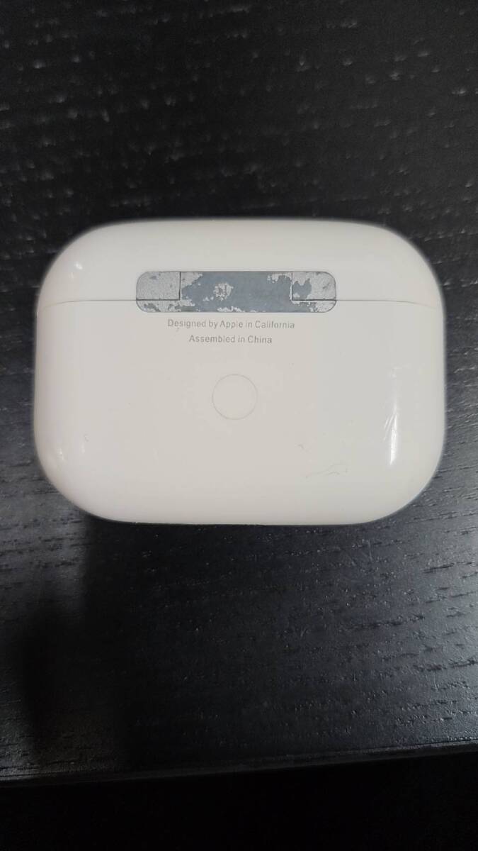 Airpods Pro 第1世代 イヤホン ケース ジャンク 動作未確認 Airpods Pro 第1世代 イヤホン ケース ジャンク 動作未確認