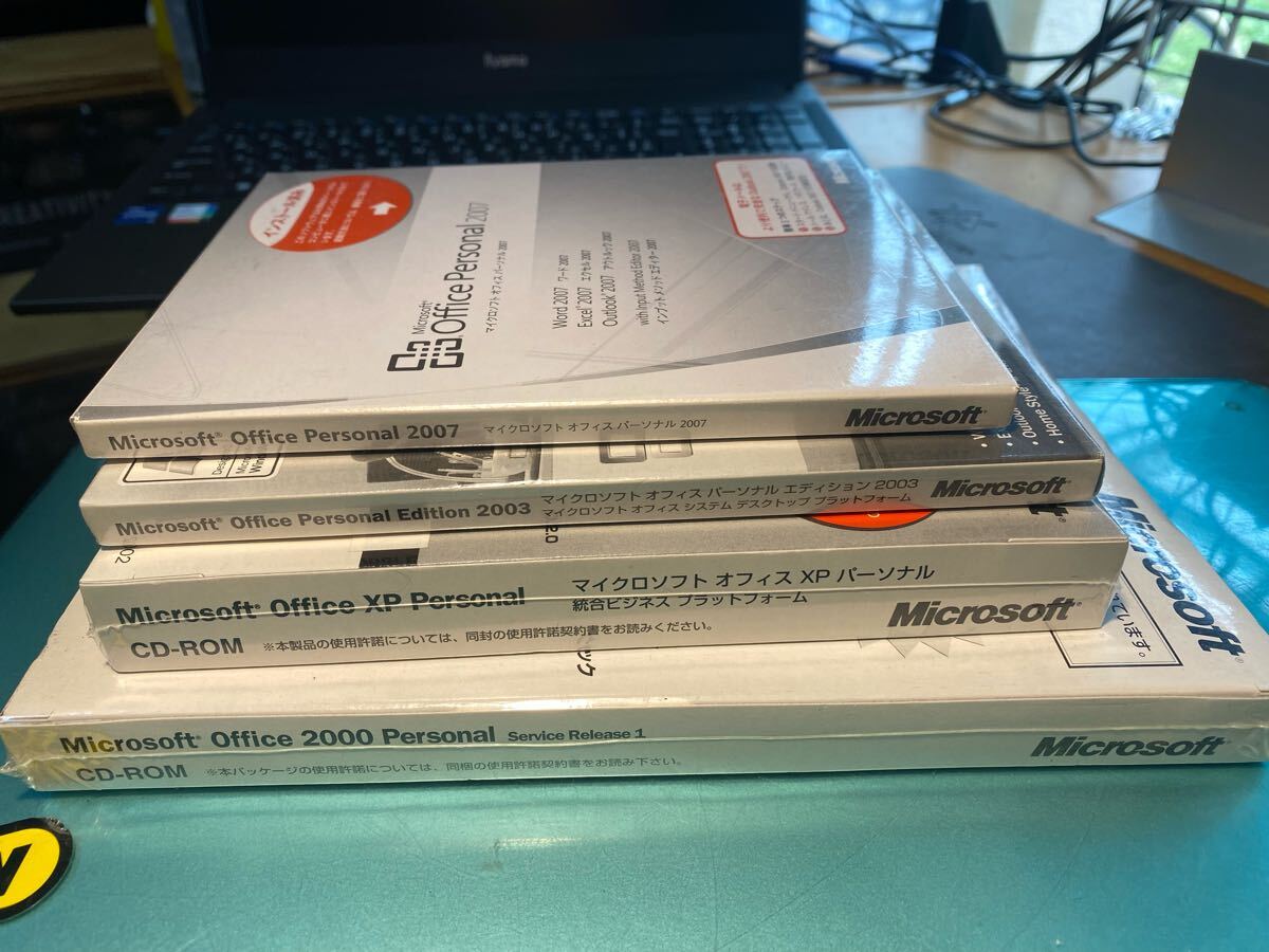 新品未開封 Microsoft Office Personal 2000 // XP // 2003 新品未開封 Microsoft Office Personal 2000 // XP // 2003