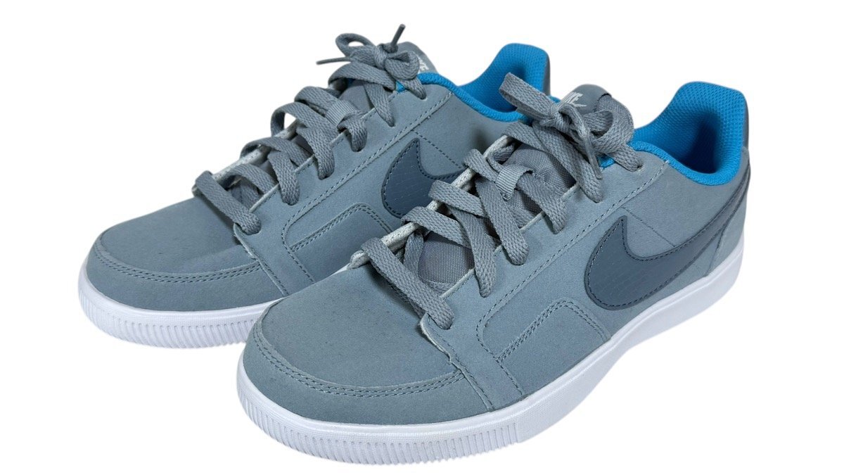 未使用♪超軽量○ナイキ NIKE○ダイナスティー ライト 未使用♪超軽量○ナイキ NIKE○ダイナスティー ライト