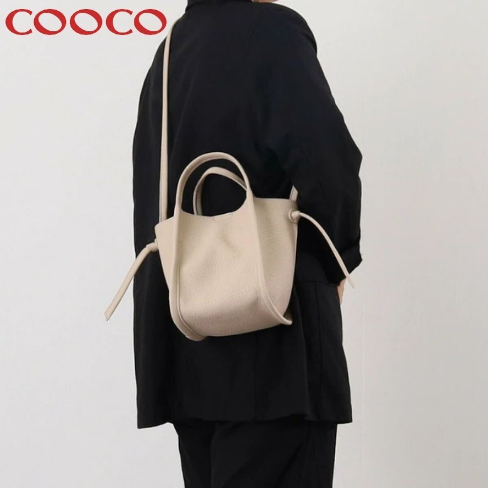 新品 COOCO シュリンクフェイクレザー 2WAY ハンドバッグ アイボリー