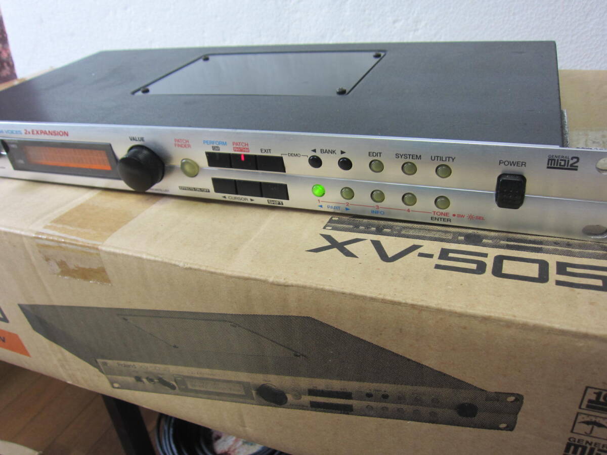 Roland ローランド XV-5050 音源モジュール 動作品 Yahoo!オークション - Roland 音源モジュール XV-5050 完動品