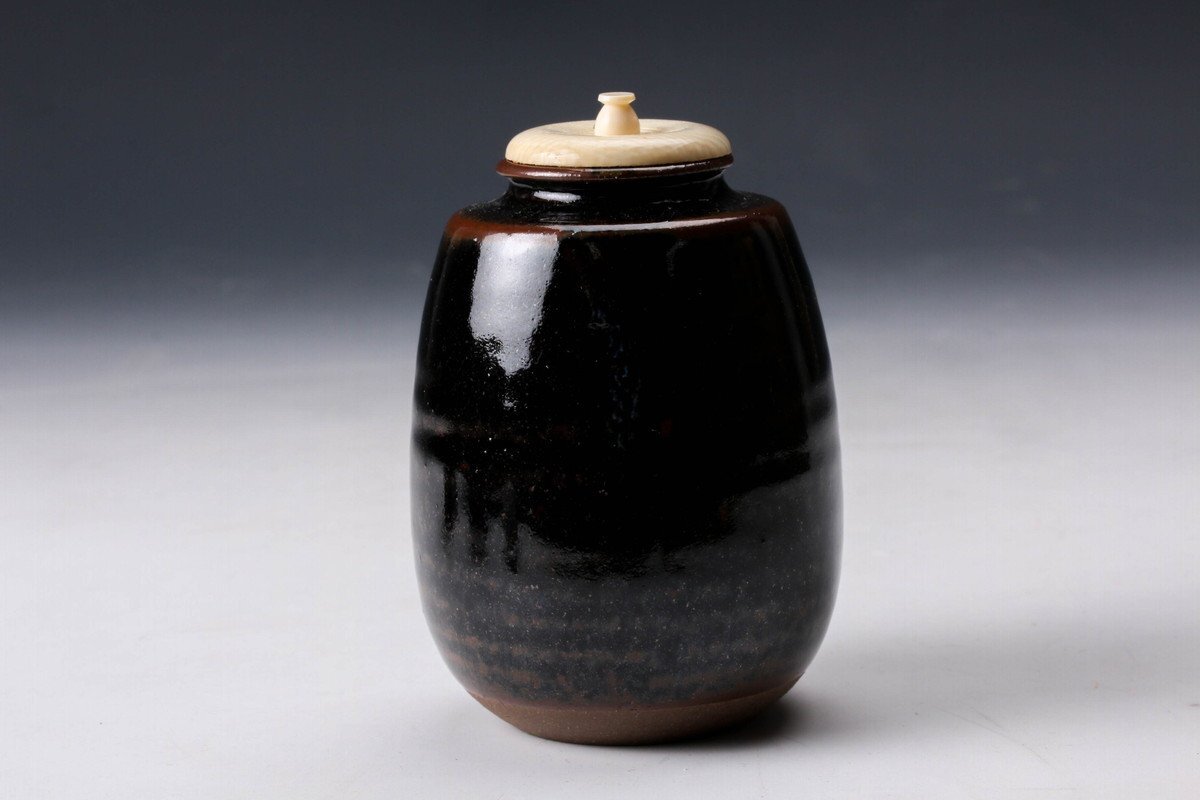 SAG】松本鐵山 古瀬戸肩衝茶入 共箱 仕覆 茶道具 本物保証 SAG】松本鐵山 古瀬戸肩衝茶入 共箱 仕覆 茶道具 本物保証