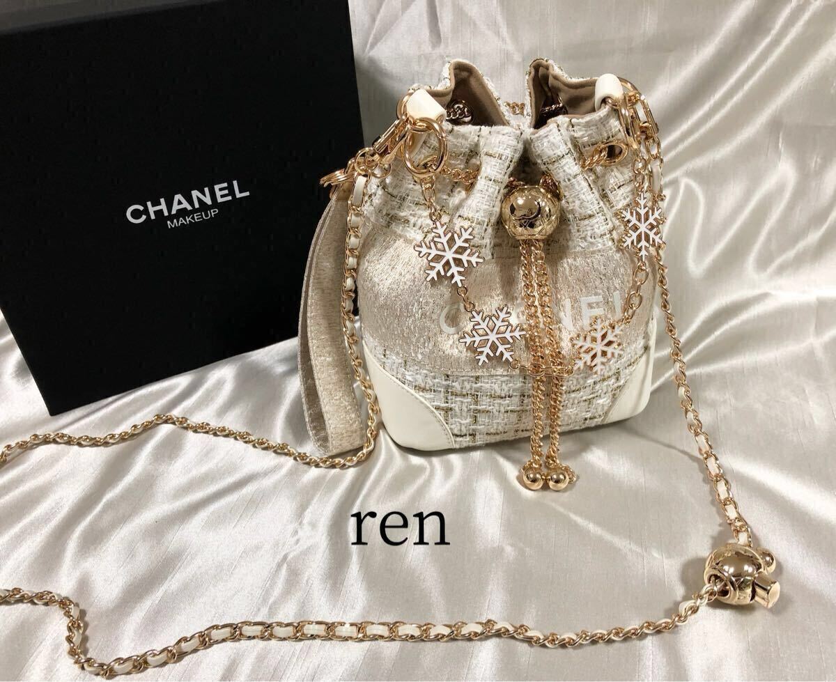 希少新品 CHANEL シャネル ノベルティ ショルダーバッグ 希少新品 CHANEL シャネル ノベルティ ショルダーバッグ