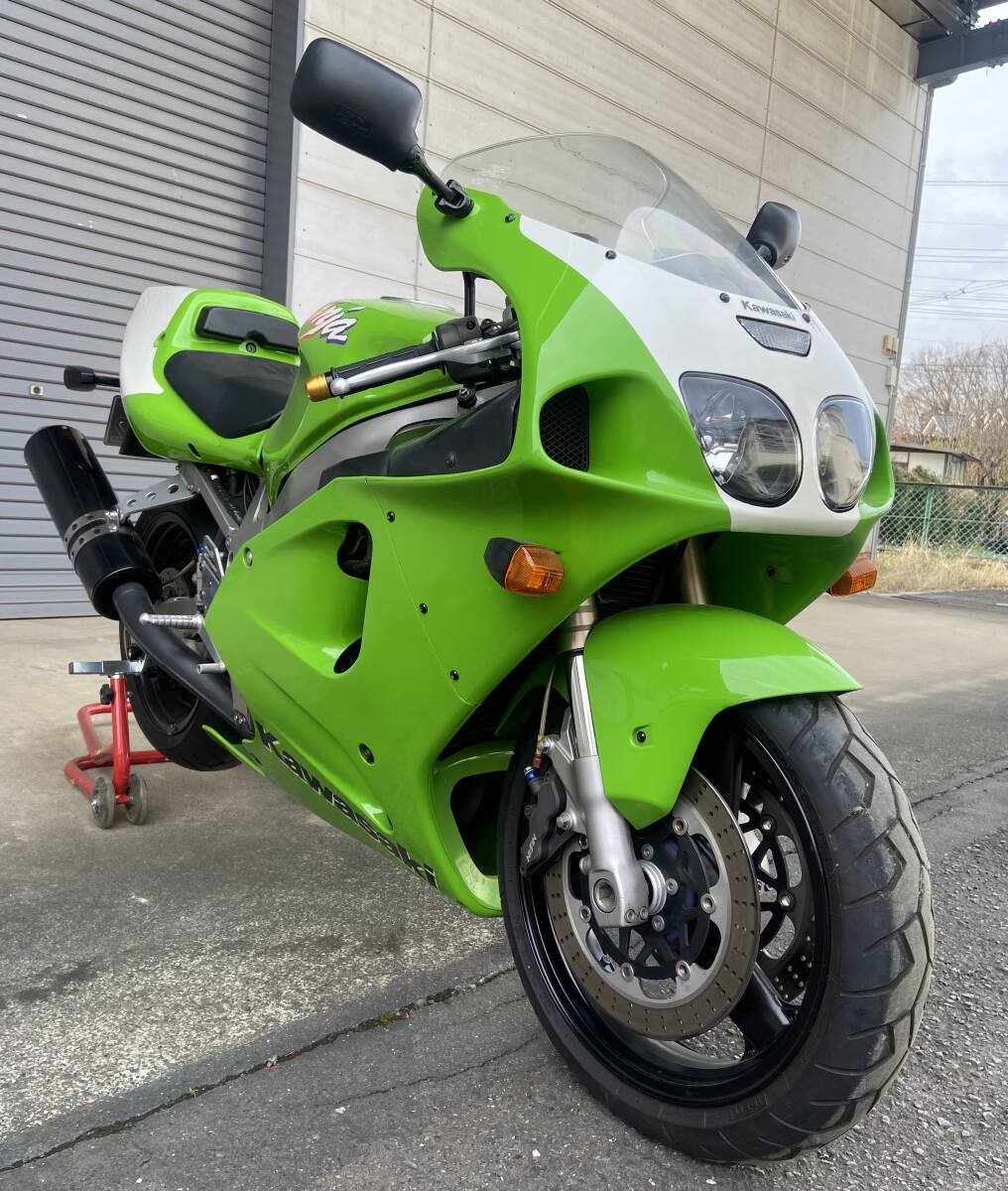 大型倉庫保管車☆極上美車☆希少車☆1998年式☆Kawasaki☆ZXー 大型倉庫保管車☆極上美車☆希少車☆1998年式☆Kawasaki☆ZXー