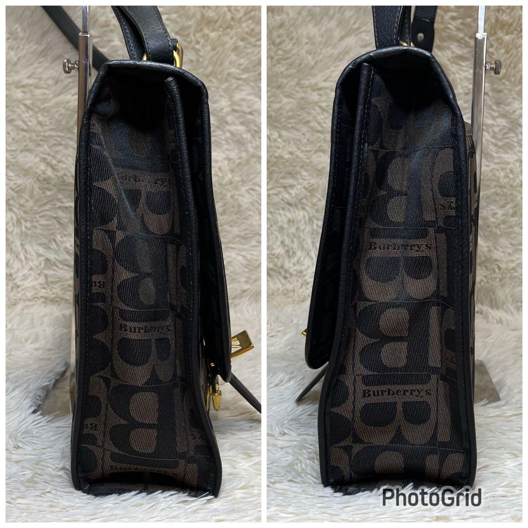 希少】Burberry's バーバリーズ 2way A4 ロゴ ビジネスバッグ 希少】Burberry's バーバリーズ 2way A4 ロゴ ビジネスバッグ