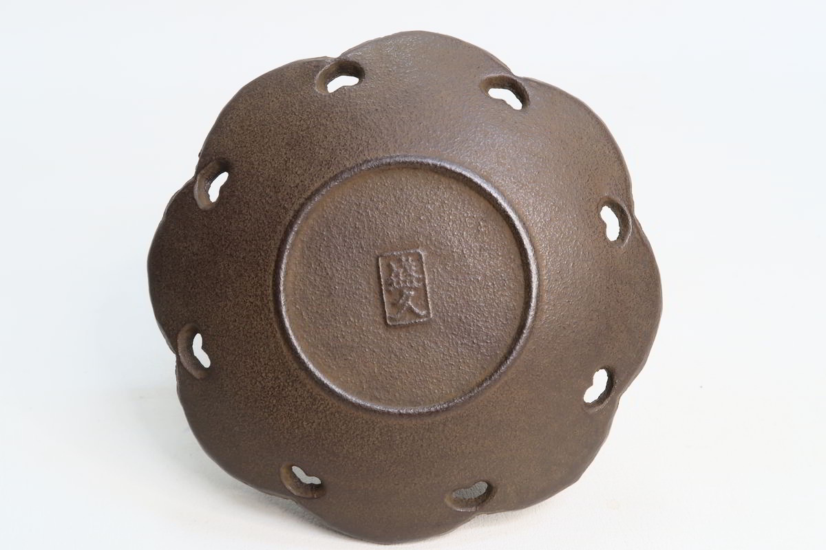 1円~ 【南部鉄器】 13代 鈴木盛久 造 『模 中尊寺国宝 天蓋 1円~ 【南部鉄器】 13代 鈴木盛久 造 『模 中尊寺国宝 天蓋