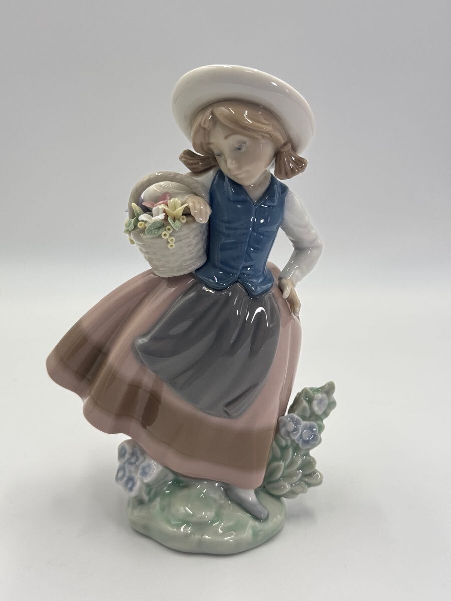 ☆1円 美品 セット売り LLADRO リヤドロ 甘い花の香り 可愛い ☆1円 美品 セット売り LLADRO リヤドロ 甘い花の香り 可愛い