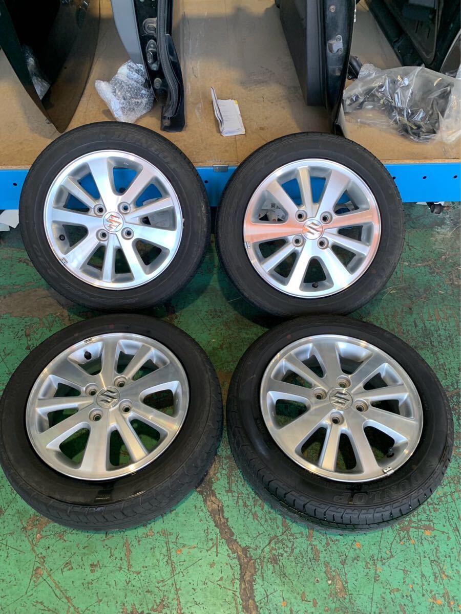 送料無料 売り切り 4本セット 165/60R14 DUNLOP SPORT 230 DA17W 送料無料 売り切り 4本セット 165/60R14 DUNLOP SPORT 230 DA17W