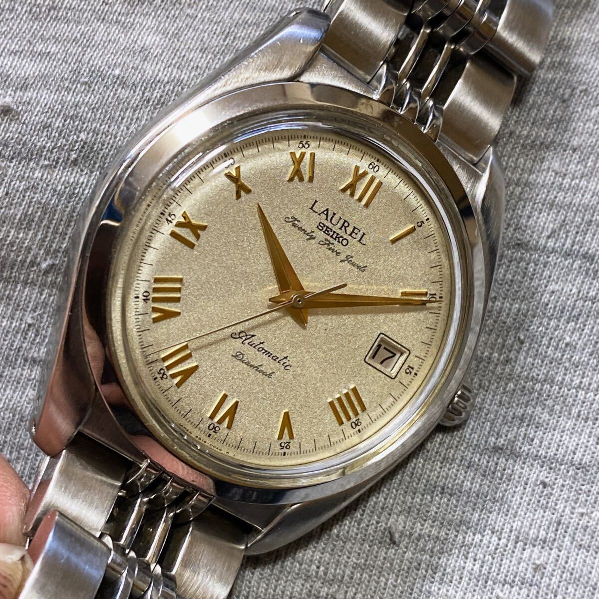 美品 1円 セイコー ローレル 4S15-0020 AT/自動巻 アイボリー 美品 1円 セイコー ローレル 4S15-0020 AT/自動巻 アイボリー
