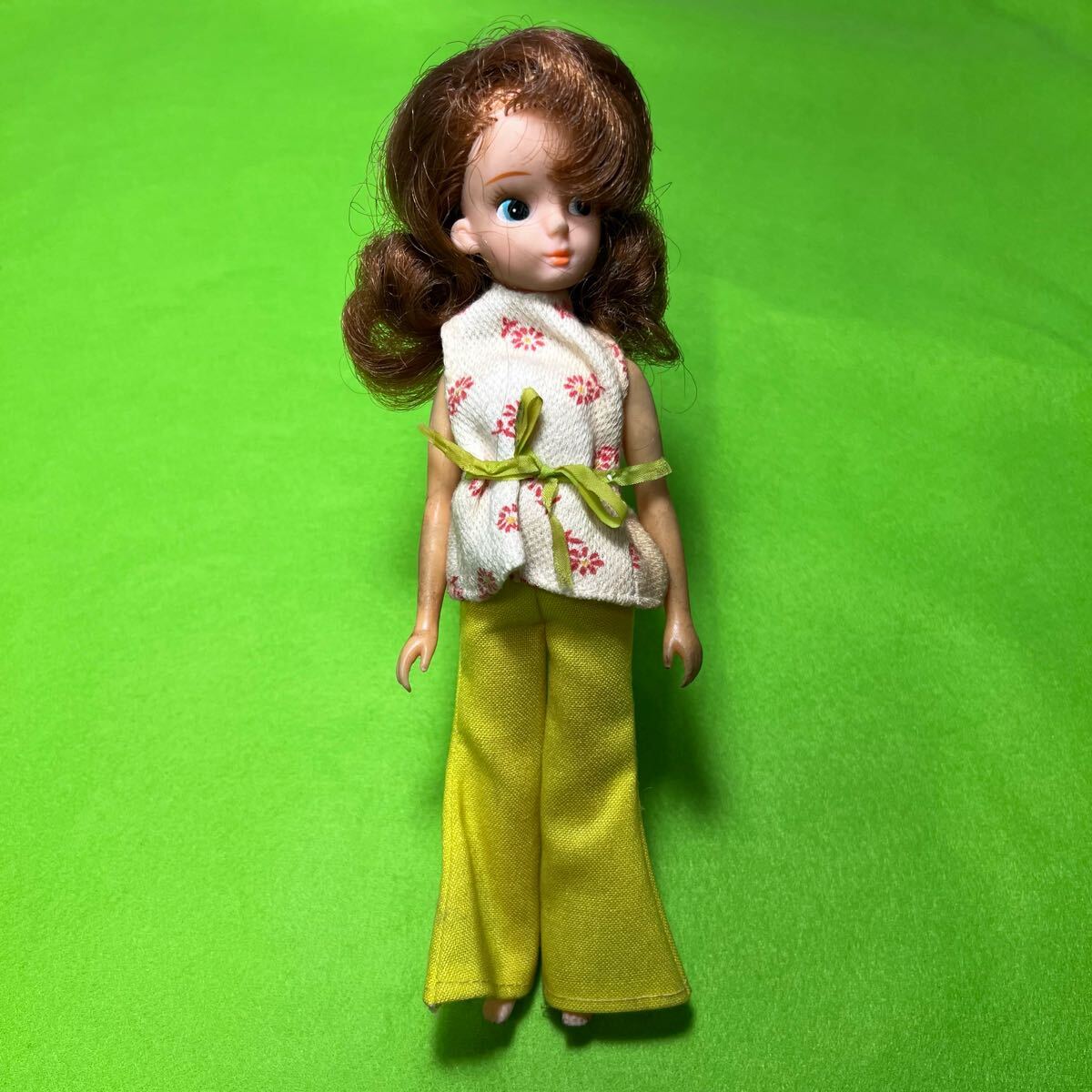 当時物 昭和レトロ 人形 ドール 着せ替え人形 TAKARA 初代リカ 当時物 昭和レトロ 人形 ドール 着せ替え人形 TAKARA 初代リカ