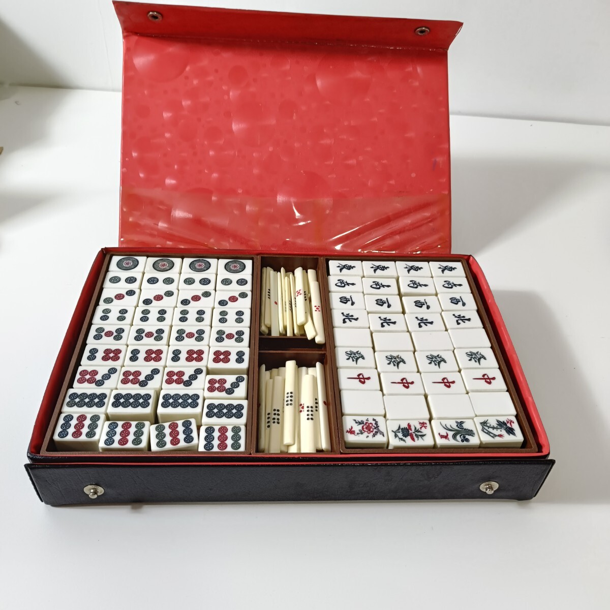 昭和レトロ 麻雀牌 背竹牌 デッドストック 未使用品 [麻雀牌 昭和レトロ 麻雀牌 背竹牌 デッドストック 未使用品 [麻雀牌
