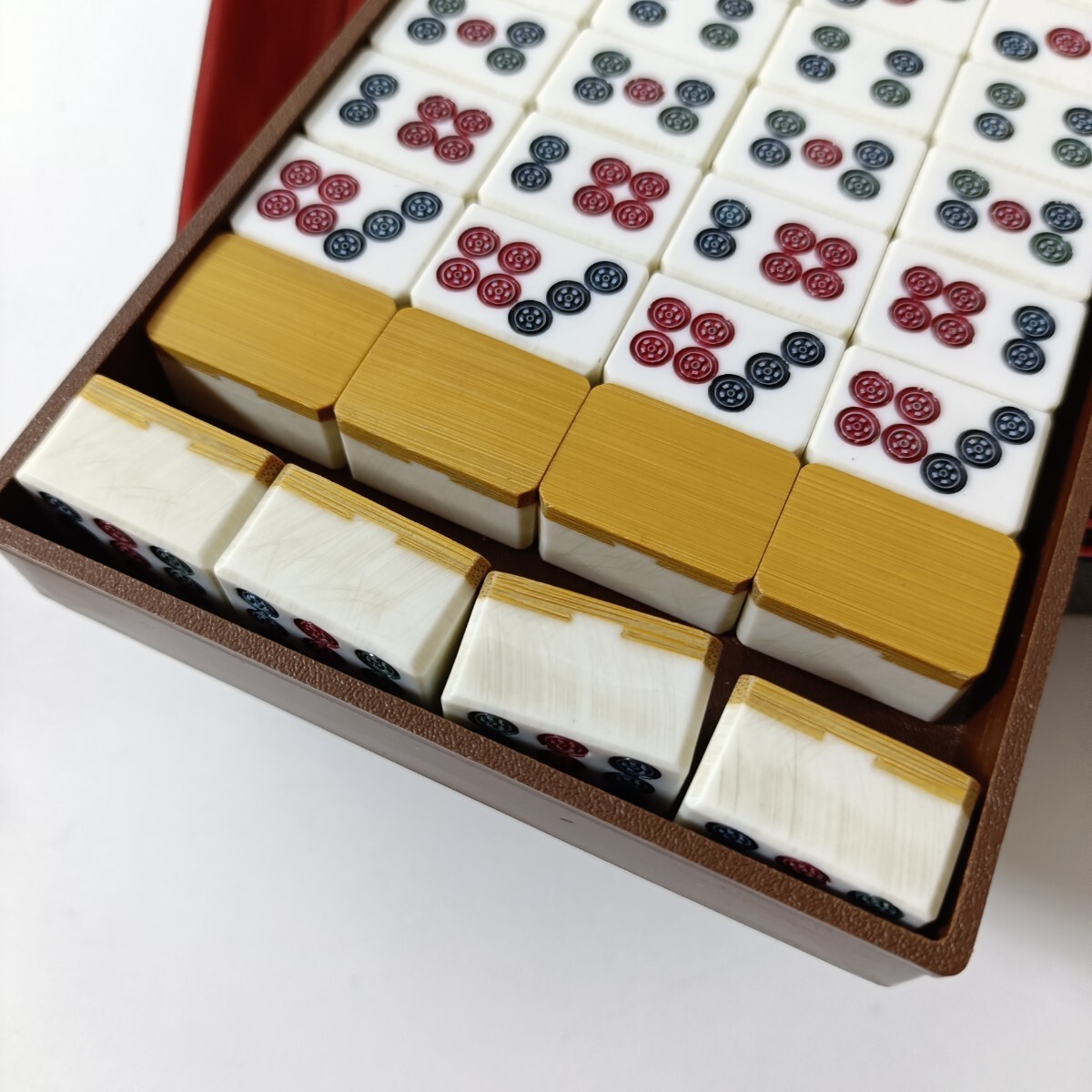 昭和レトロ 麻雀牌 背竹牌 デッドストック 未使用品 [麻雀牌 昭和レトロ 麻雀牌 背竹牌 デッドストック 未使用品 [麻雀牌