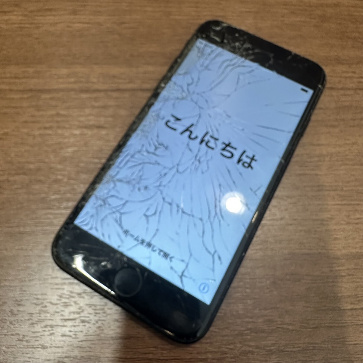 MI☆1円〜ジャンク品 ドコモ docomo アップル アイフォン iPhone MI☆1円〜ジャンク品 ドコモ docomo アップル アイフォン iPhone