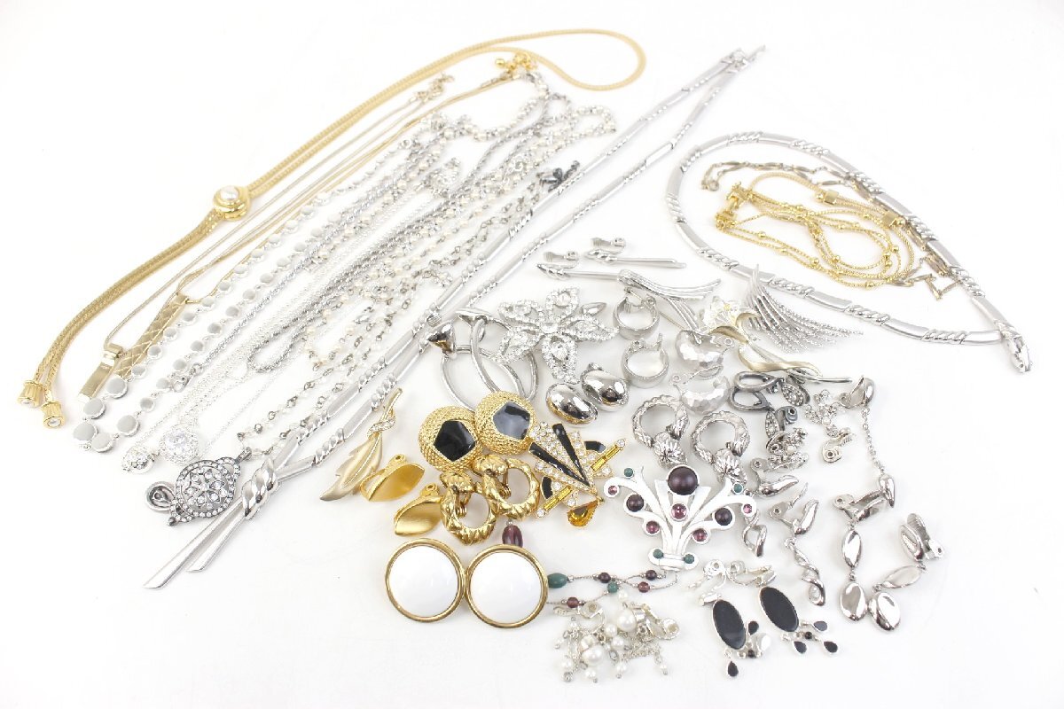 アクセサリーまとめ売り MONET モネ 重量 約548g ネックレス アクセサリーまとめ売り MONET モネ 重量 約548g ネックレス