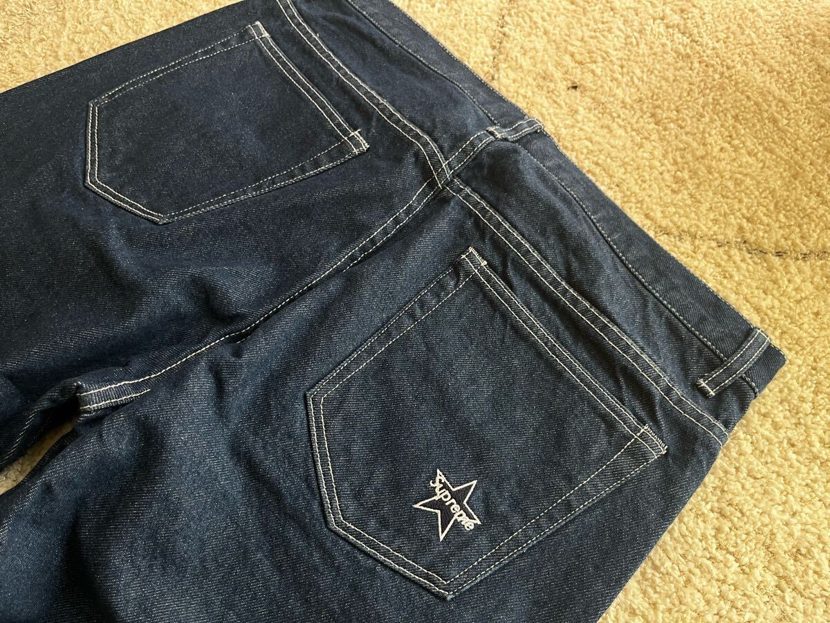 新品!ノベルティー付! Supreme Regular Jean Size:34 Color 新品!ノベルティー付! Supreme Regular Jean Size:34 Color
