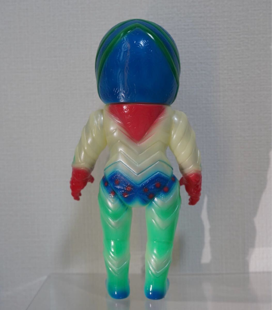 M1号 ガッツ星人 蓄光 ソフビ ウルトラマン ウルトラセブン M1号 ガッツ星人 蓄光 ソフビ ウルトラマン ウルトラセブン