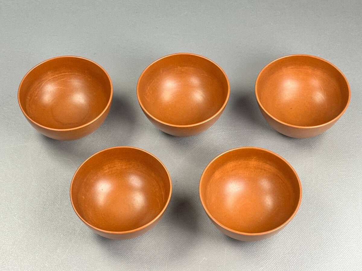 偲】中国宜興 紫砂壺 急須 煎茶碗5客 人物風景図 中国古美術 偲】中国宜興 紫砂壺 急須 煎茶碗5客 人物風景図 中国古美術