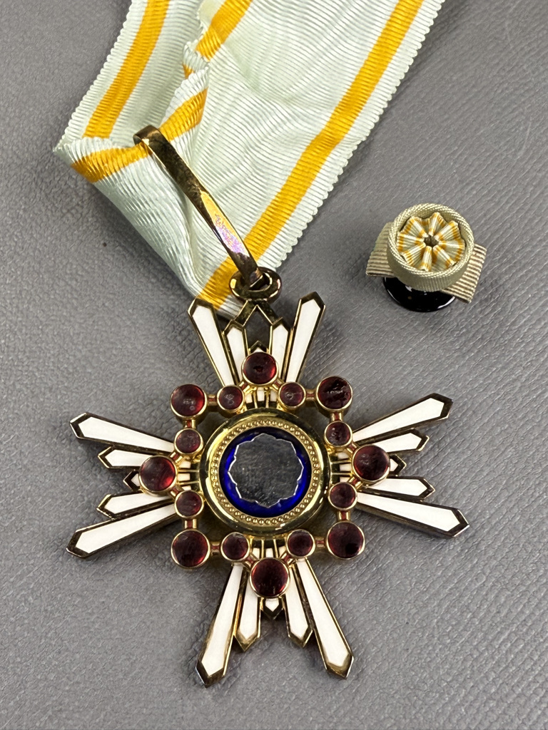 偲】大日本帝国 旧日本軍 勲三等瑞宝章 勲章 記章 徽章 偲】大日本帝国 旧日本軍 勲三等瑞宝章 勲章 記章 徽章