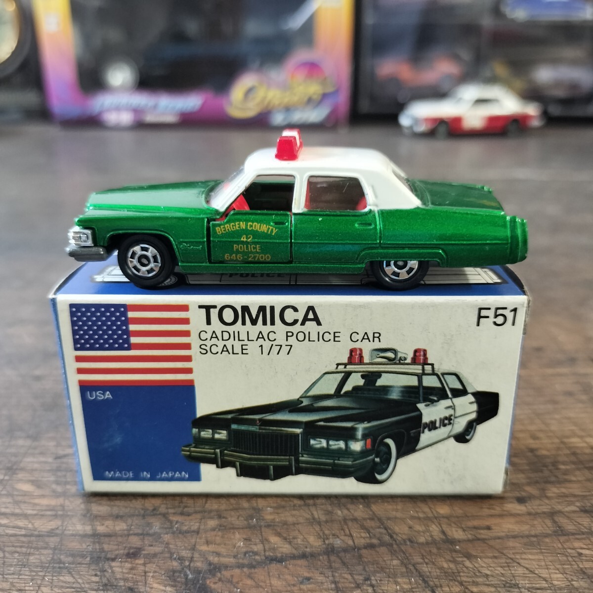 1円〜スタート☆トミカ青箱F51キャデラック ポリスカー 1円〜スタート☆トミカ青箱F51キャデラック ポリスカー
