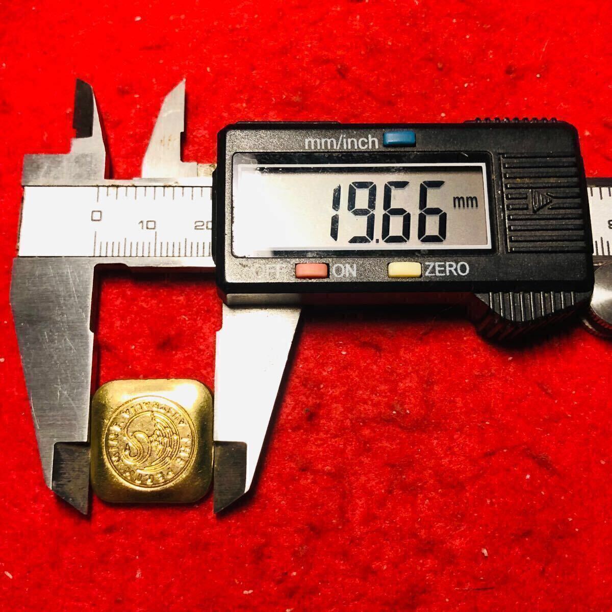外国古銭 The Perth Mint オーストラリア 古銭 竜 蔵品 骨董品 外国古銭 The Perth Mint オーストラリア 古銭 竜 蔵品 骨董品