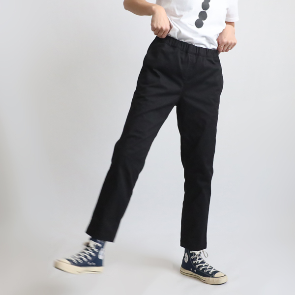 春まつり　ＳＡＬＥ?。梗担悖怼ˉ攻去欹氓辽炜sコットンチノ生地　股上深め ゆったり 腳長 すっきり パンツ チノパン黒R56