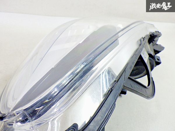 シトロエン純正 ABA-A55F01 A5C系 C3 ヘッドランプ ヘッドライト 左 左側 HCHR-743 09005 棚26K