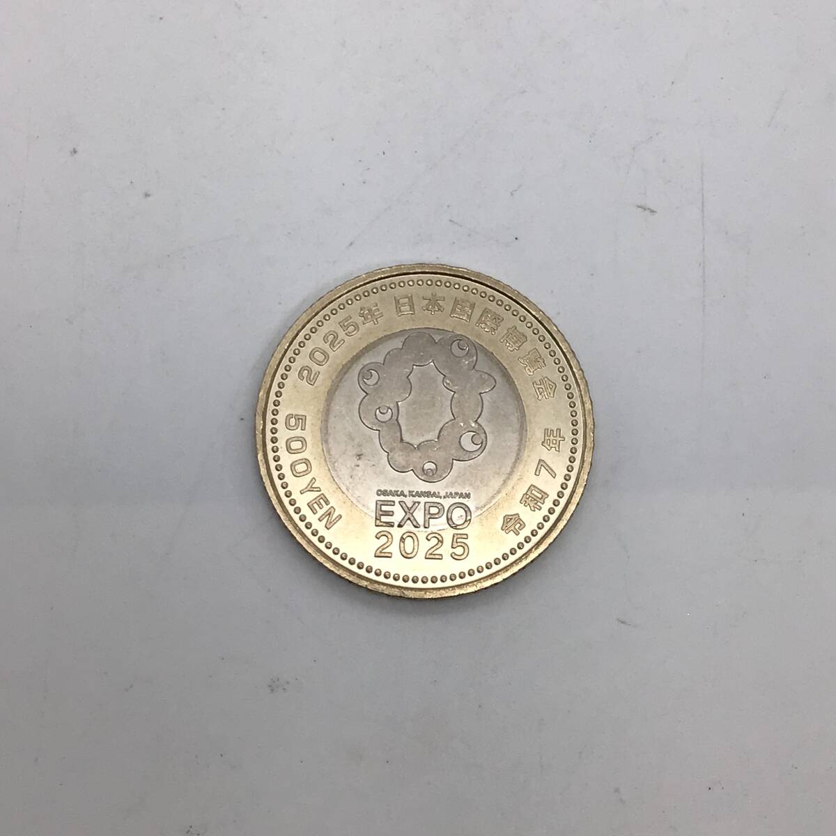 2830□ 500円硬貨 EXPO 2025年 記念硬貨 関西万博 ミャクミャク 2830□ 500円硬貨 EXPO 2025年 記念硬貨 関西万博 ミャクミャク