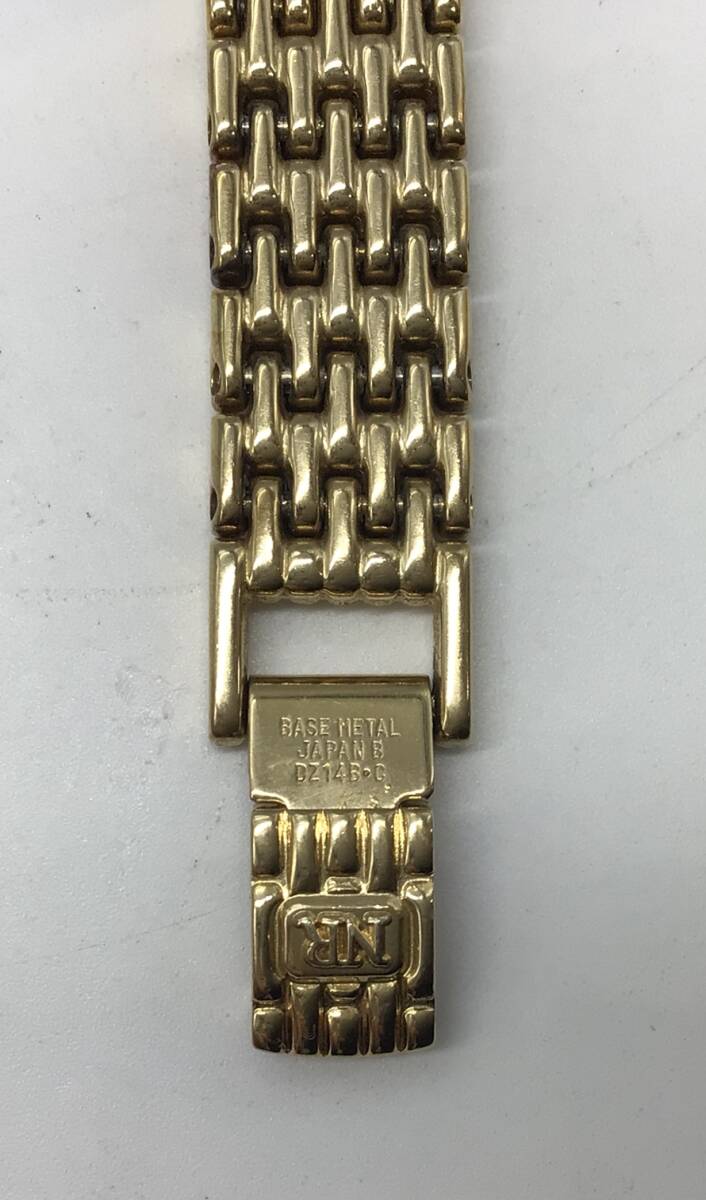 2285□美品 NINA RICCI ニナリッチ 時計 腕時計 レディース