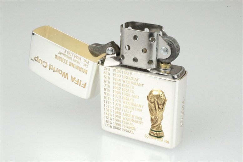 未使用 ジッポー Zippo ドイツ ワールドカップ FIFA WORLD CUP 未使用 ジッポー Zippo ドイツ ワールドカップ FIFA WORLD CUP