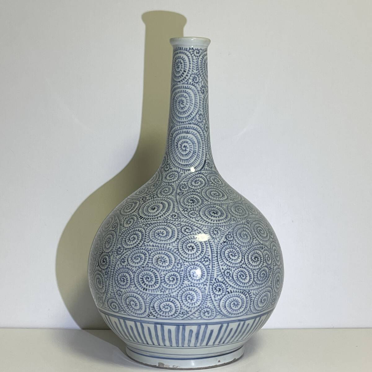 時代物 古伊万里 伊万里 有田焼 染付 印判 ベロ藍 蛸唐草模様 壺 時代物 古伊万里 伊万里 有田焼 染付 印判 ベロ藍 蛸唐草模様 壺