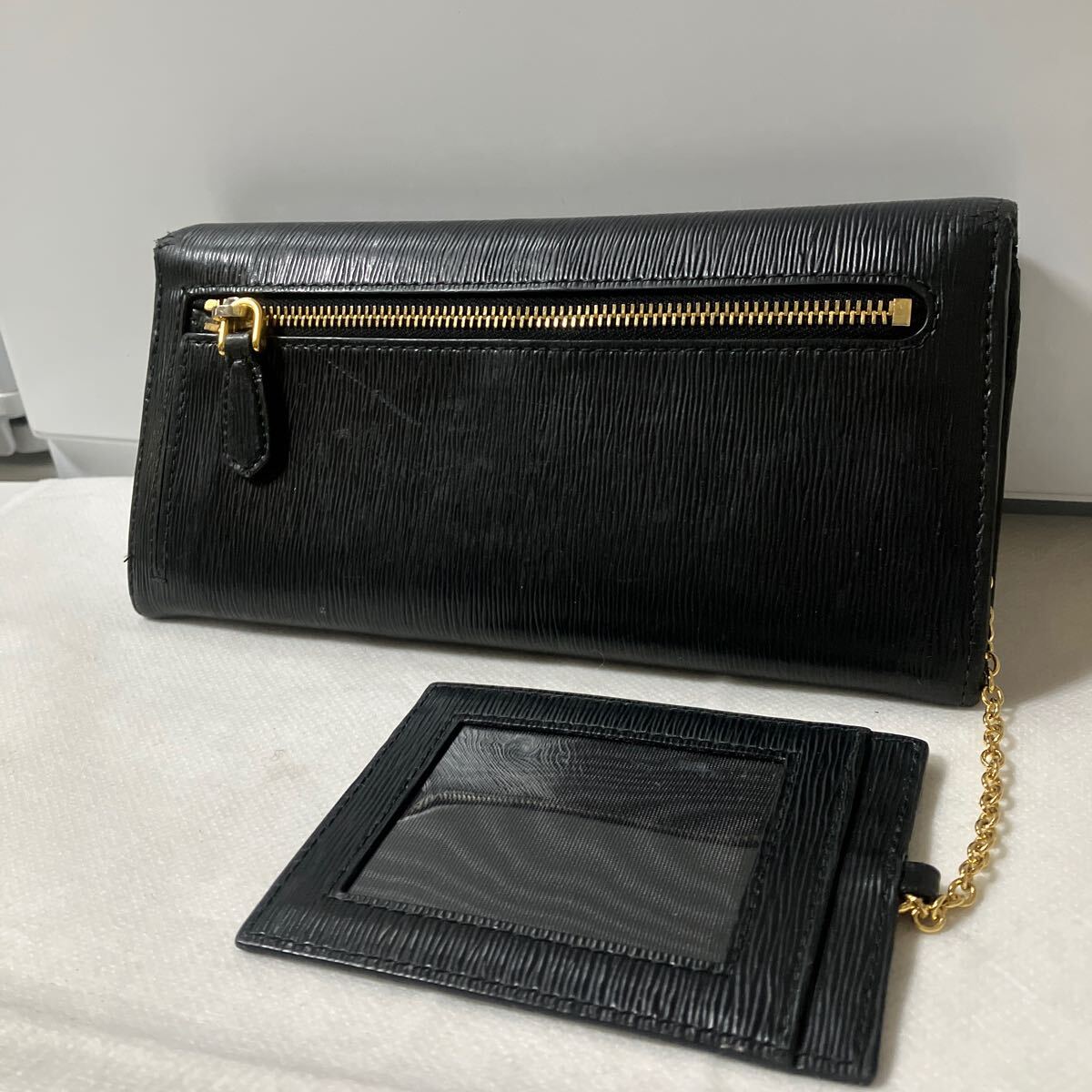 良品】 PRADA プラダ 長財布 サフィアーノレザー ブラック系 良品】 PRADA プラダ 長財布 サフィアーノレザー ブラック系