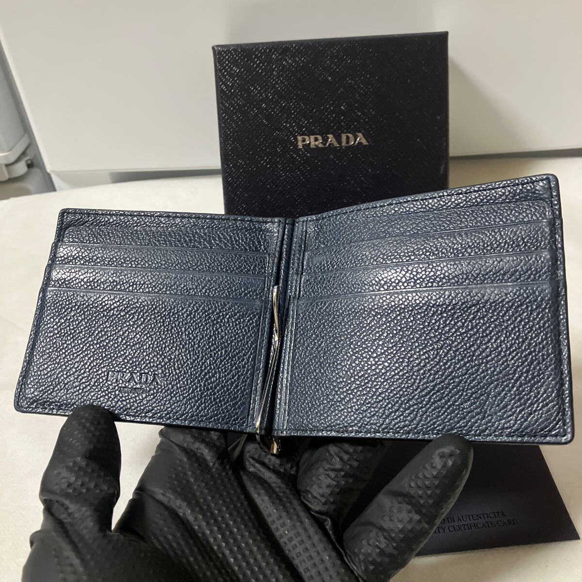 良品】 PRADA プラダ マネークリップ カードケース サフィアーノ 良品】 PRADA プラダ マネークリップ カードケース サフィアーノ