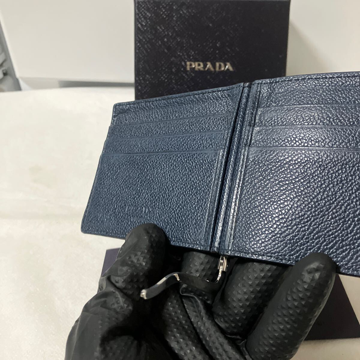 良品】 PRADA プラダ マネークリップ カードケース サフィアーノ 良品】 PRADA プラダ マネークリップ カードケース サフィアーノ