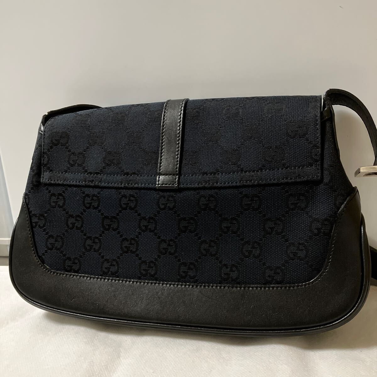 GUCCI ワンショルダーバッグ オールドグッチ キャンバス地 GG GUCCI ワンショルダーバッグ オールドグッチ キャンバス地 GG