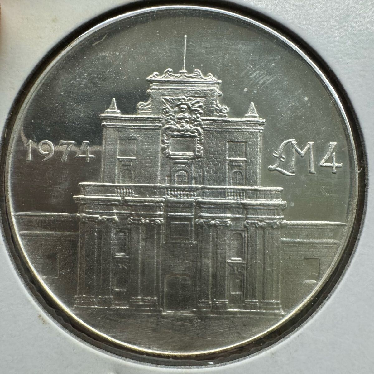 175. マルタ 銀貨 3枚 1972.74年 4.2.1ポンド 外国コイン 175. マルタ 銀貨 3枚 1972.74年 4.2.1ポンド 外国コイン