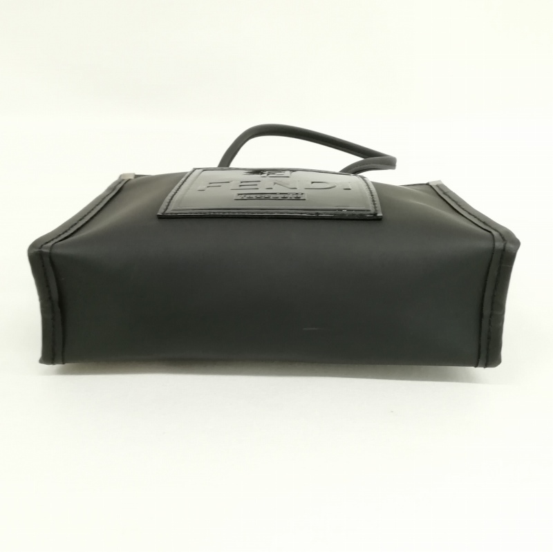 FENDI ミニハンドバッグ fazzumolo Yahoo!オークション - フェンディ FENDI Fazzuolo ミニ