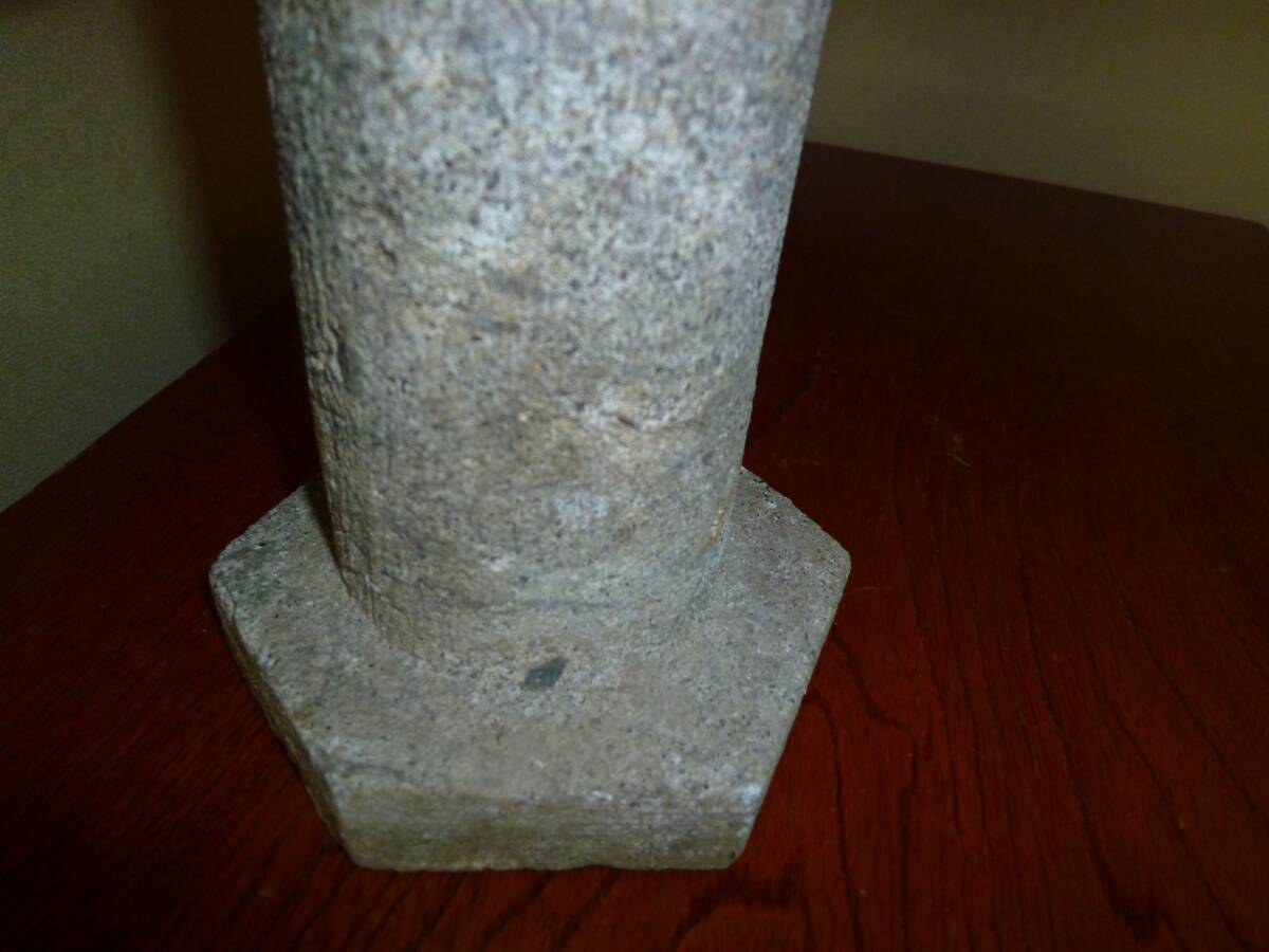 石製】石灯籠(高さ29.5cm 3.5Kg) 灯篭 日本庭園 オブジェ 石 石製】石灯籠(高さ29.5cm 3.5Kg) 灯篭 日本庭園 オブジェ 石