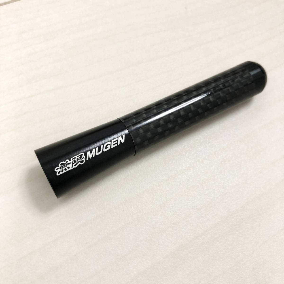 新型MG8cmカーボンショートアンテナ汎用品メタル軸 無(wú)限MUGEN ホンダN-BOXスラッシュNワゴンカスタムN-WGN N-ONEバモスフィットFITフリード