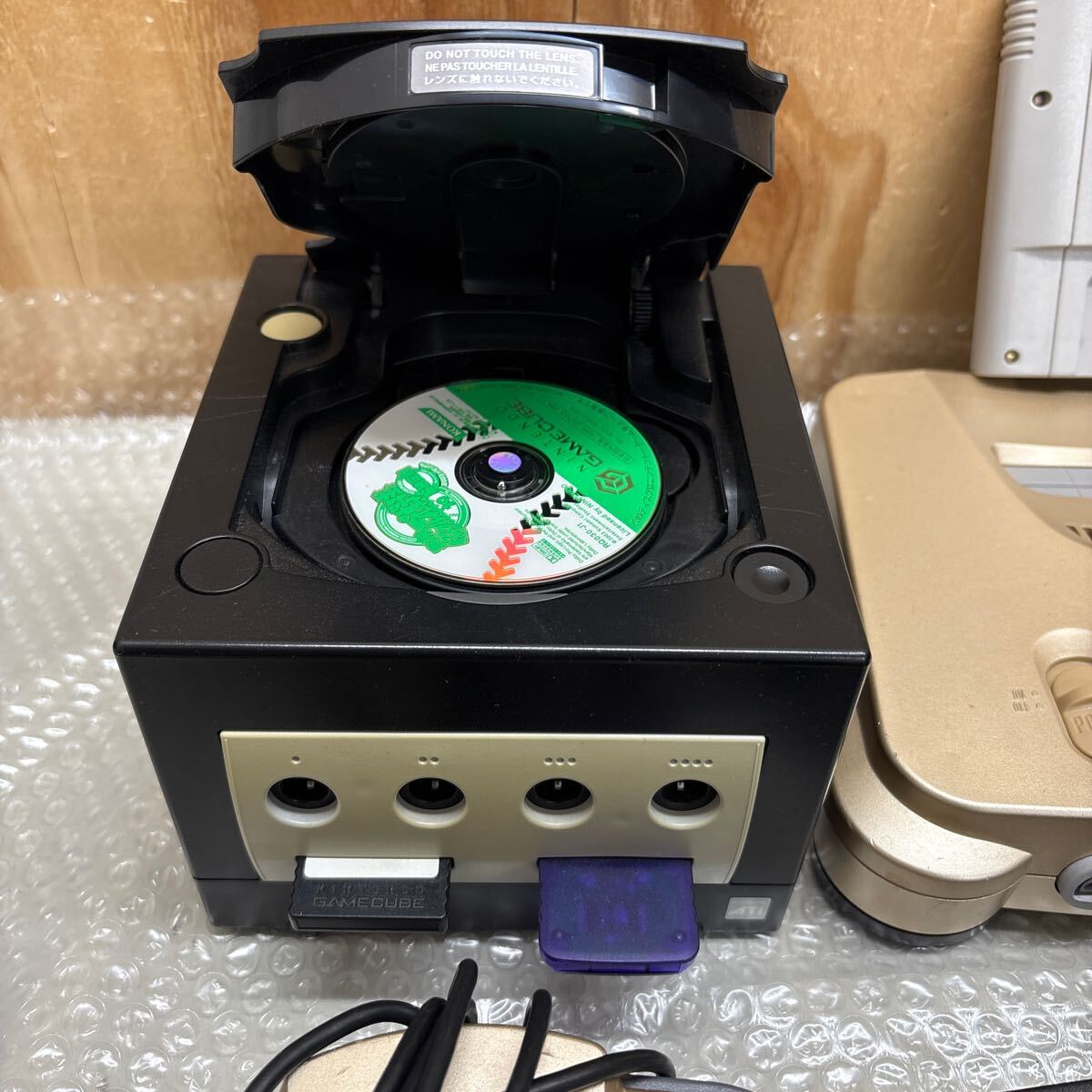 Nintendo 任天堂 ニンテンドー64 ゴールド ゲームキューブ Nintendo 任天堂 ニンテンドー64 ゴールド ゲームキューブ
