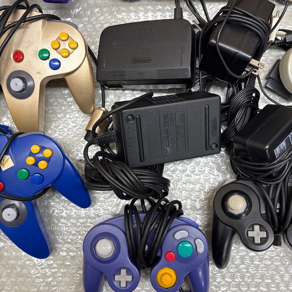 Nintendo 任天堂 ニンテンドー64 ゴールド ゲームキューブ Nintendo 任天堂 ニンテンドー64 ゴールド ゲームキューブ