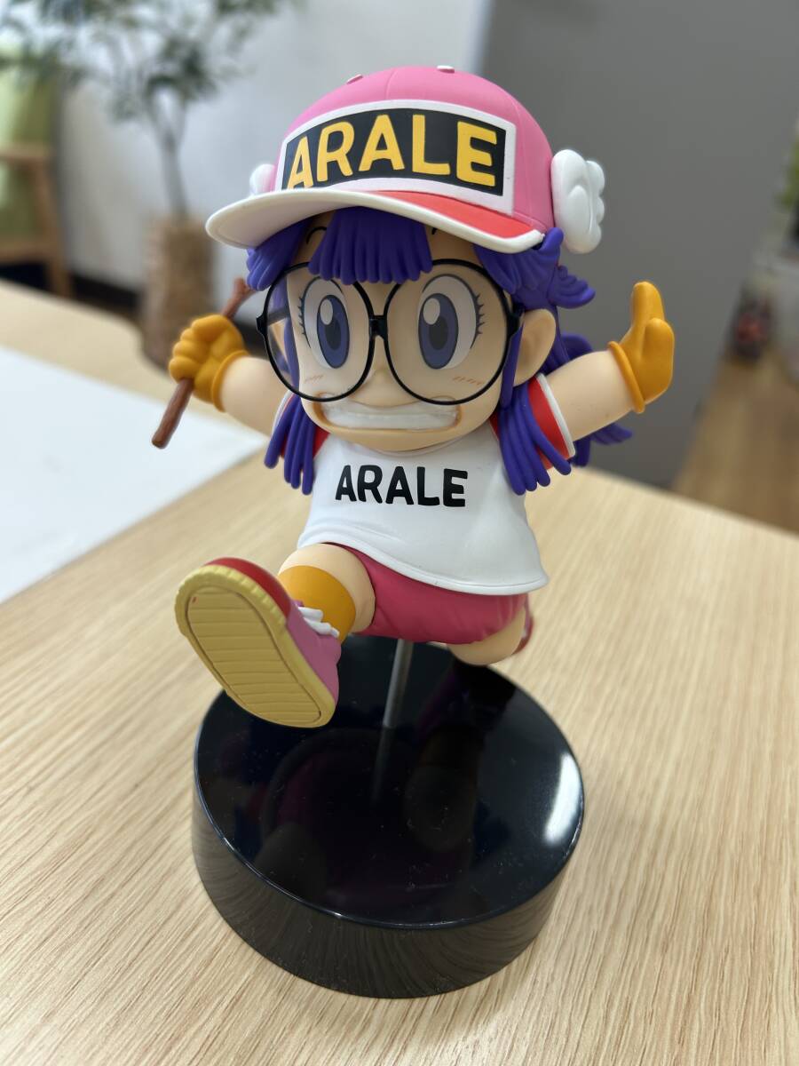 □3083 千値練 Dr.スランプ アラレちゃん フィギュア 箱なし現状 □3083 千値練 Dr.スランプ アラレちゃん フィギュア 箱なし現状