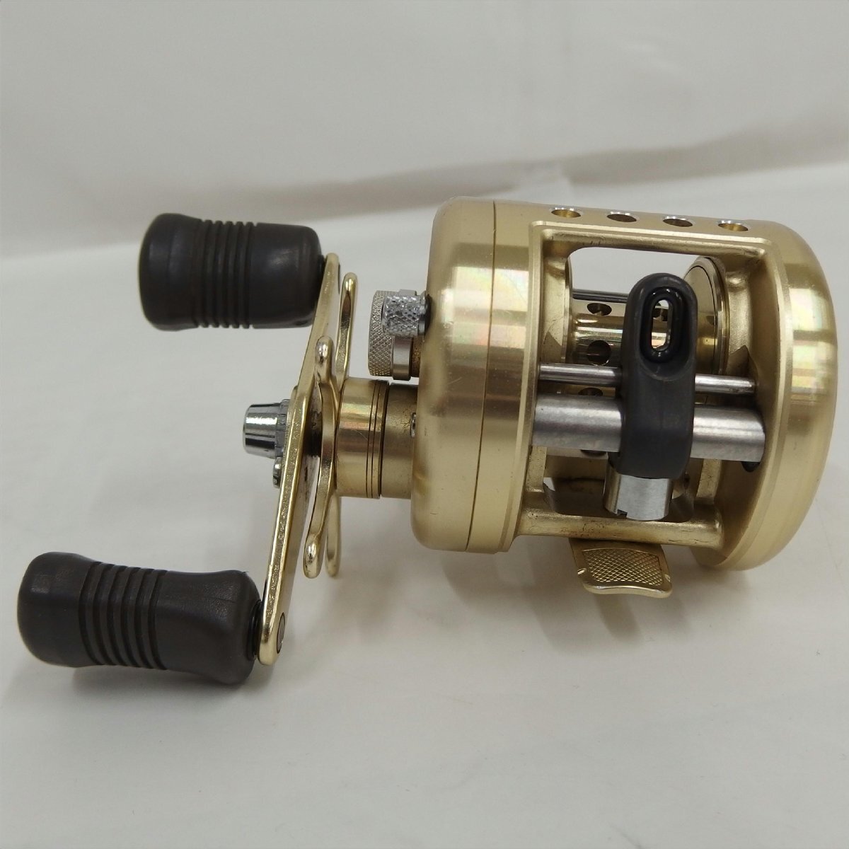 1円【一般中古】SHIMANO シマノ/リール CALCUTTA カルカッタ 1円【一般中古】SHIMANO シマノ/リール CALCUTTA カルカッタ