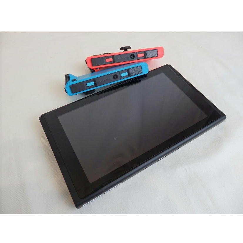 1円【一般中古】NINTENDO ニンテンドー/NINTENDO switch3点 1円【一般中古】NINTENDO ニンテンドー/NINTENDO switch3点