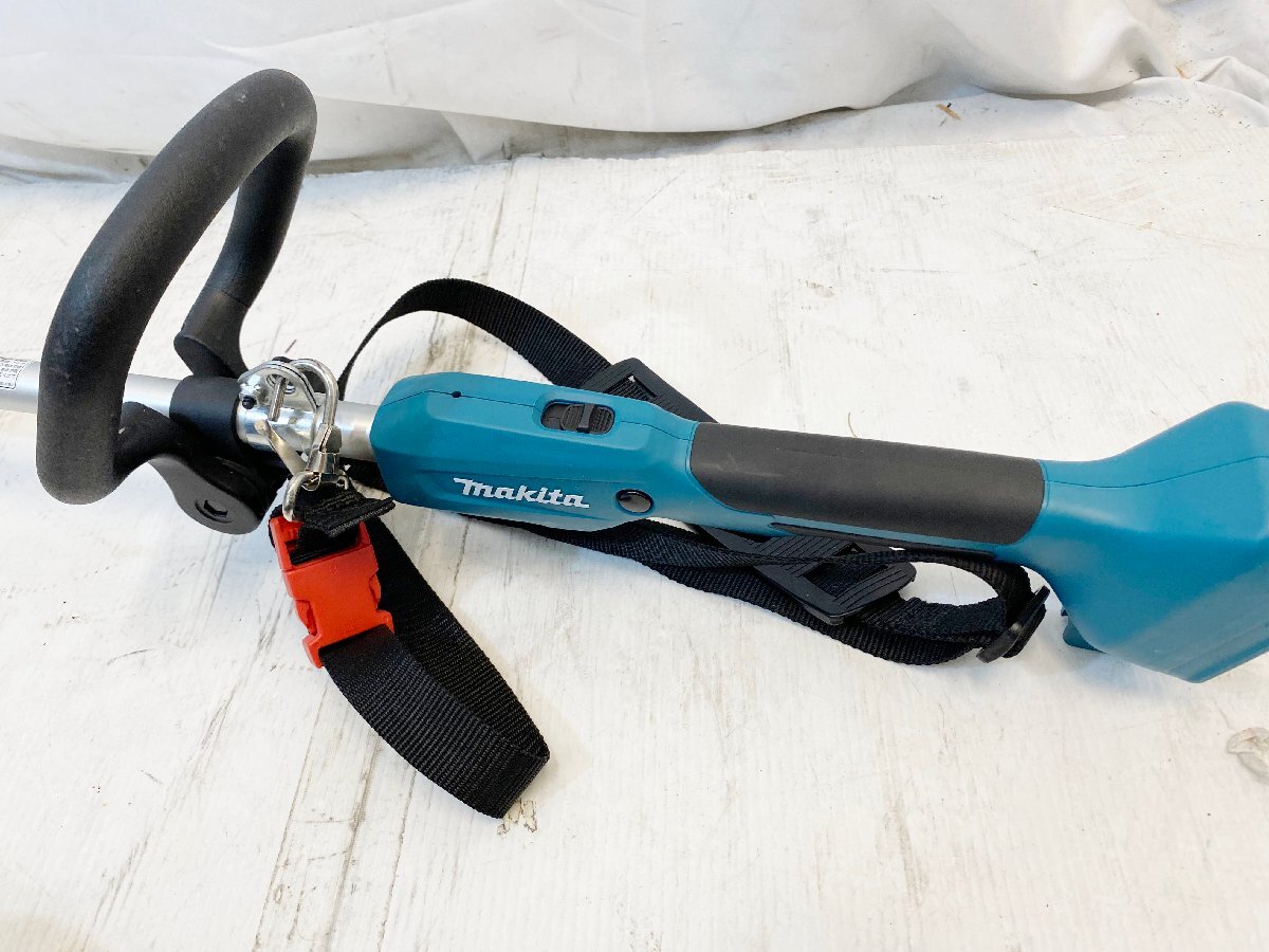 中古品 makita 充電式 草刈り機 MUR194D 18V バッテリーセット 中古品 makita 充電式 草刈り機 MUR194D 18V バッテリーセット