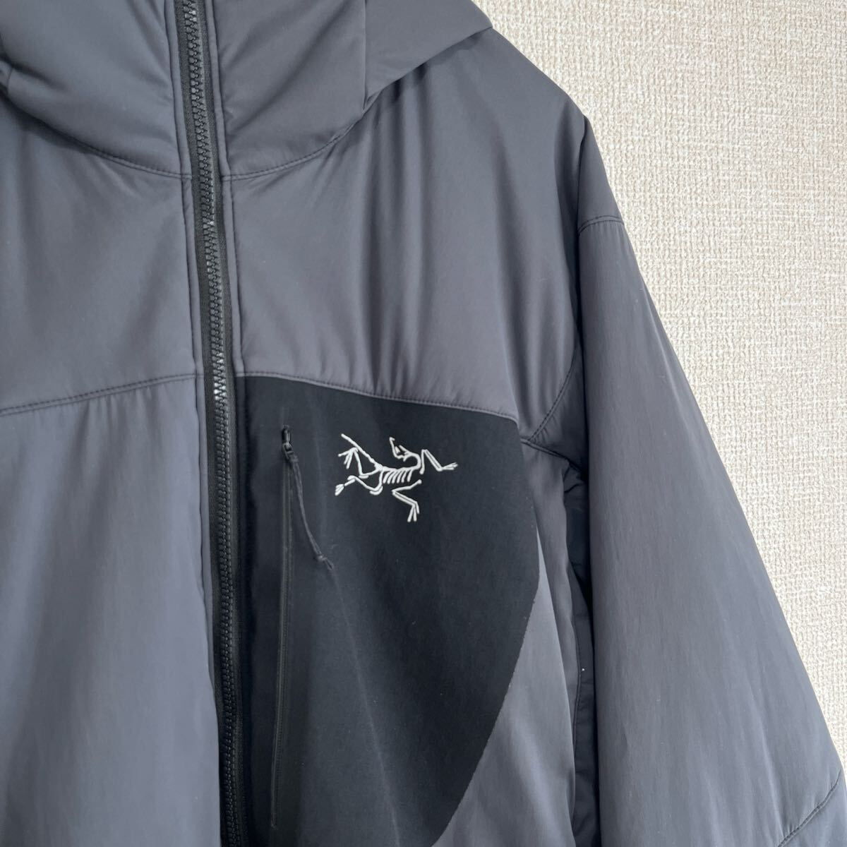 美品】ARC'TERYX プロトンLT フーディグレー S|Yahoo!フリマ 美品】ARC'TERYX プロトンLT フーディグレー S|Yahoo!フリマ